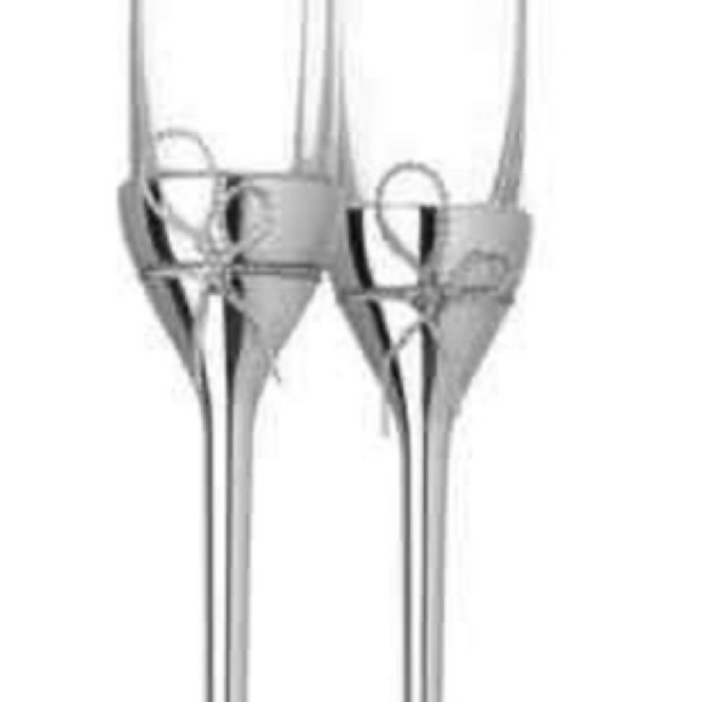 Vera Wang Wedgwood Set of 2 Love Knots Toasting Champagne Flutes Gift Boxed NWT - Picture 5 of 6